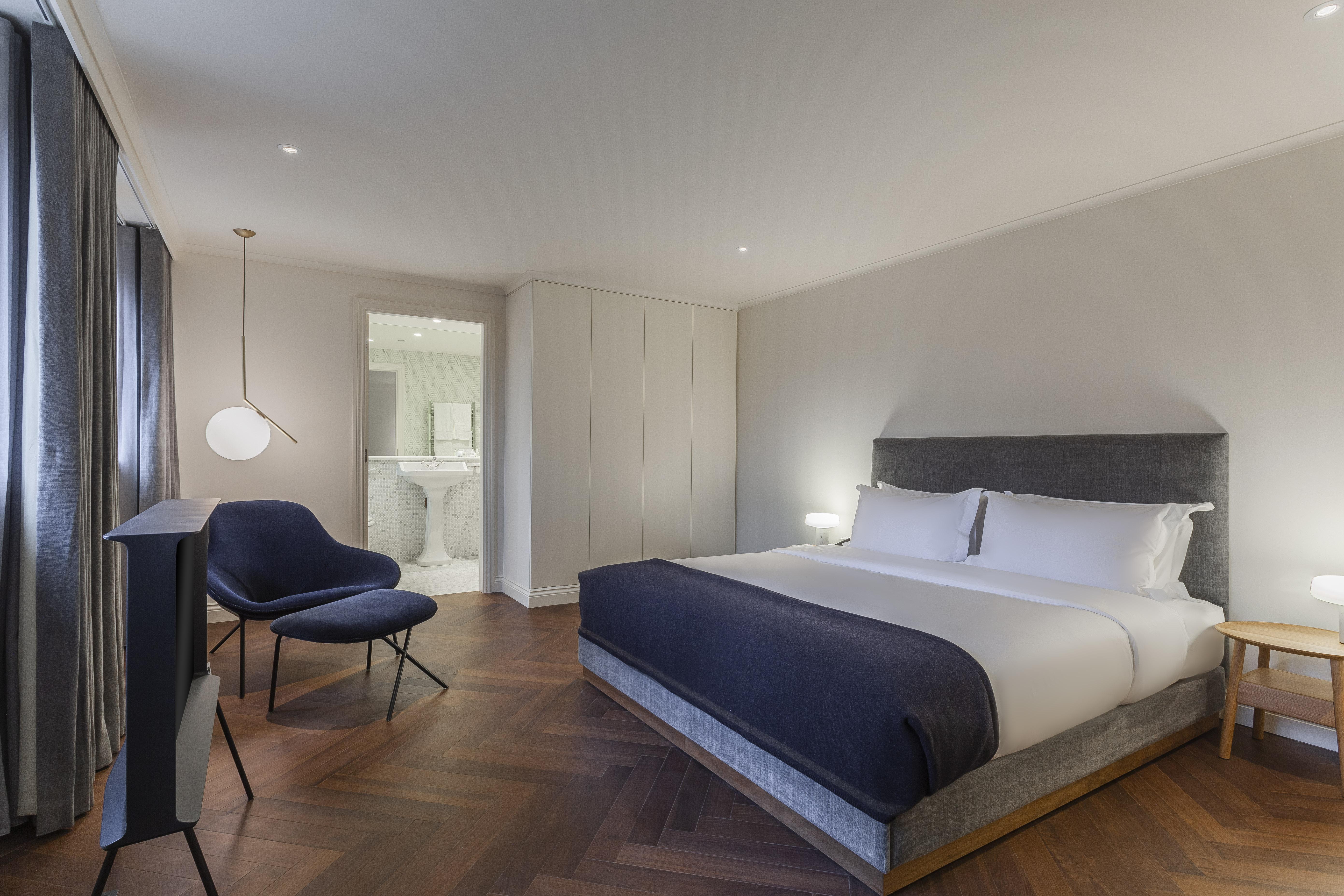 The Roseate Reading Hotel Exterior photo A bedroom at the hotel